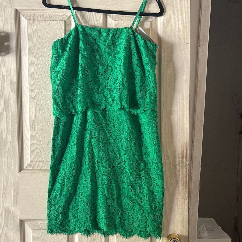 BB Dakota Bright Green Lace Mini Dress with Spaghetti Straps Detachable straps